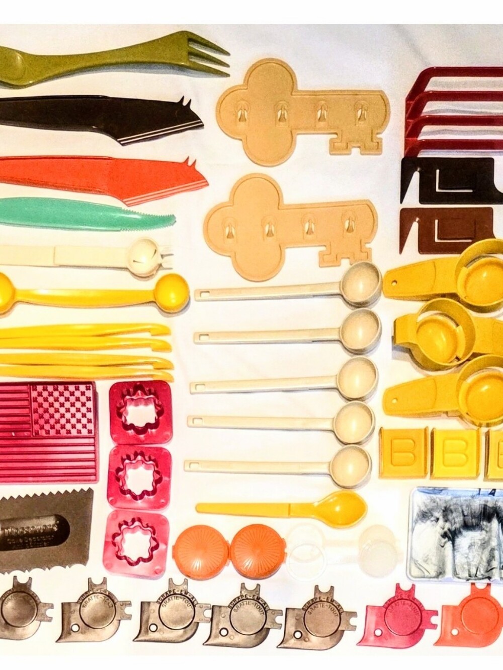 Vintage New Tupperware Gadgets Party Giveaway Consultant Prizes Gifts 44pc